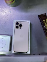 آيفون ١٦ برو ماكس • بطارية ٩١٪