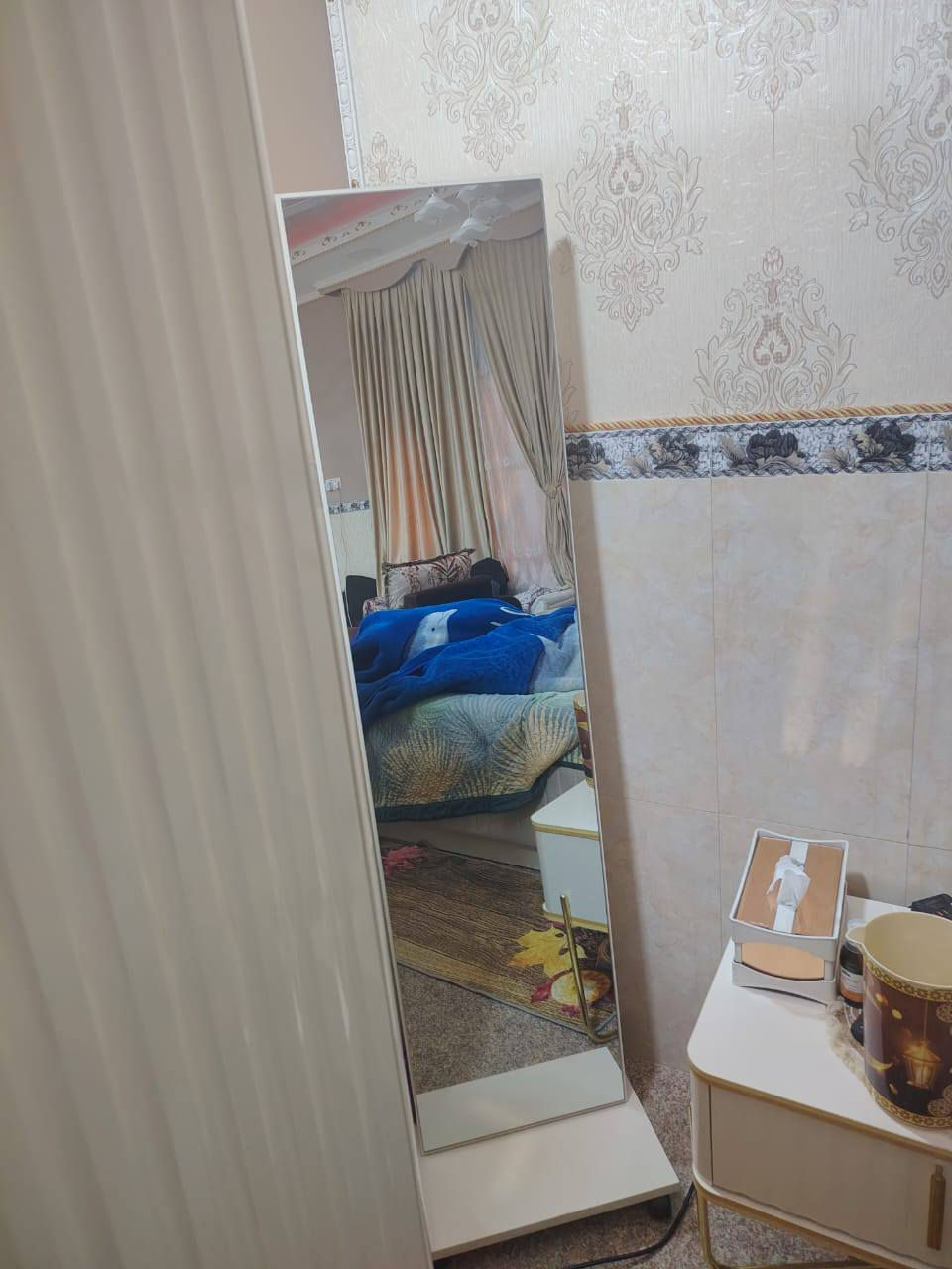 غرفه نضيف للبيع نضيفه كلشش 
مكان موفقيه حي الاساتذه 
ستفسار  ***********
سعر مليون و100. بيها مجال قليل
