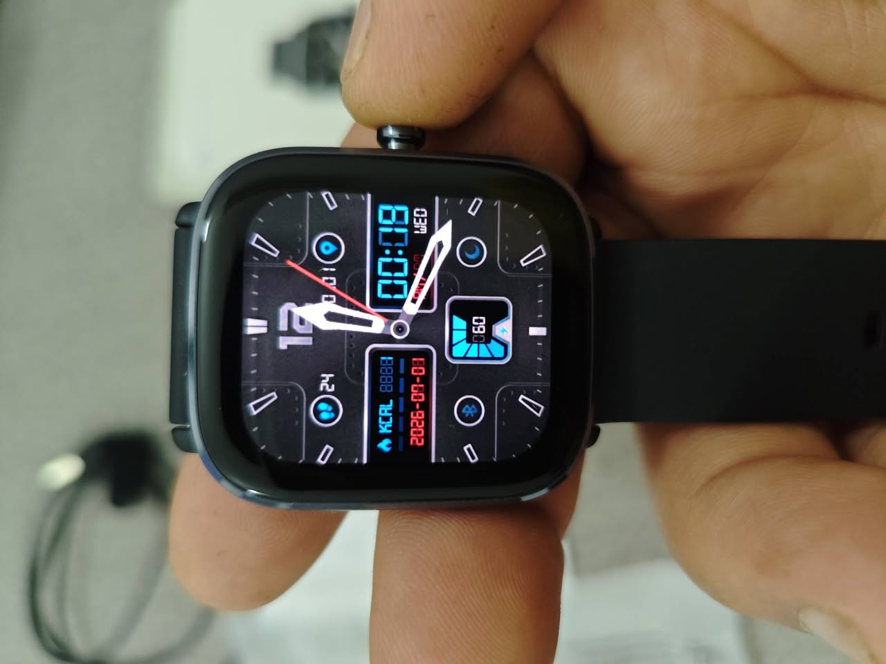 السلام عليكم ورحمة الله وبركاته 
ساعة amazfit gts 2 mini نظافة 💯 شرط جكه ابره مابيها وشحن يطول 12 يوم عندي 
اني فتحتها لوك ومااستخدمتها جدا قليل لان عندي ساعة هواوي 
السعر 35 الف مع التوصيل 
مكاني حلة للتواصل وتساب
***********
