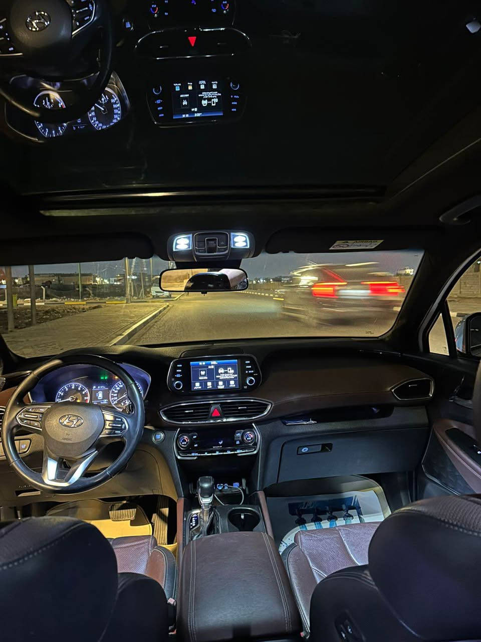 سنتافي 2019 خلجيه مبدل جاملغ ايمن نفس الون مال شركه 
كشنات كهربائيه + تدفئه + تبريد 
كشنات جلد
مكينه 6 سلندر 
تبريد 3 قطع 
7 راكب
بردات خلفيه بلاد 
بصمه تشغيل + ابواب
صندوك كهربائي 
بنو راما 
ماشيه 78
سايد بريك بصمه 
سياره فول 1/1
رقم الهاتف *********** البصرة, العراق
