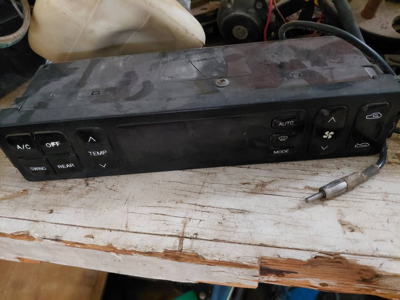 غراض بونتيشا للبيع ***********
