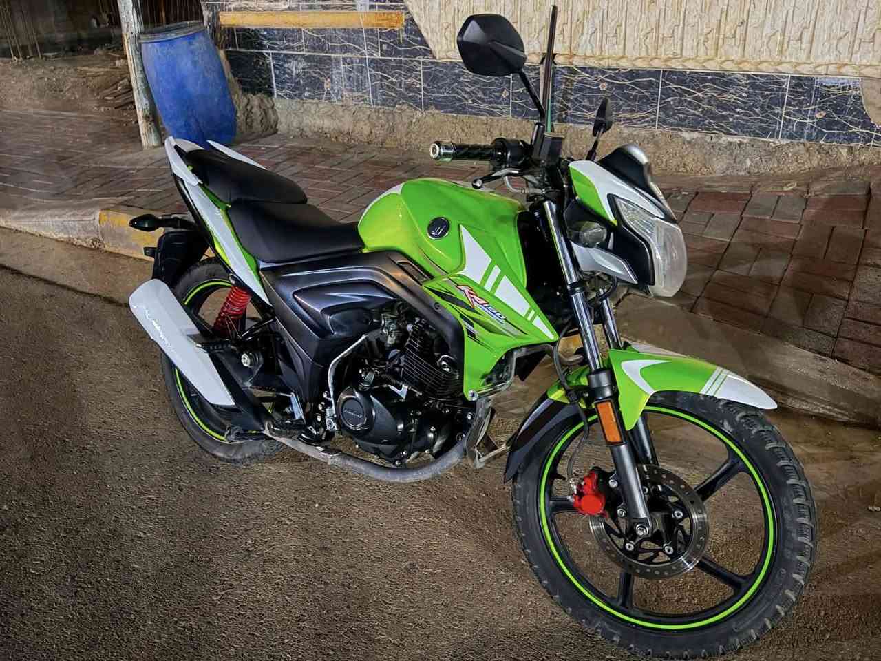 السلام عليكم هاوجي بطح للبيع مسجل وكامل سعره 17 ورقه ‭
‭0781 866 8720‬ شراي اتصل عرقم
