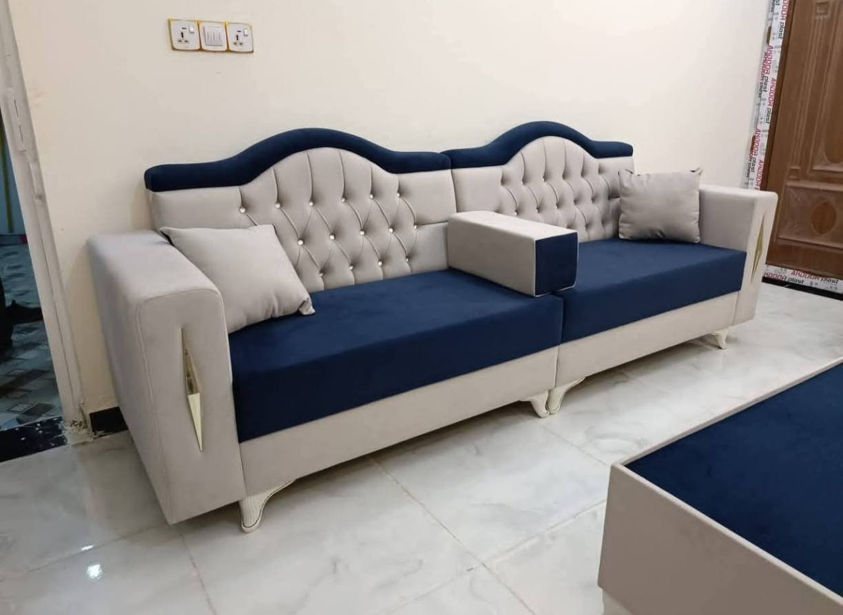 عمل الاتخم والدواوين شغل درجة اولئ سفنج قماش خشب عل اختيار والشوف ..
*********** 
***********
