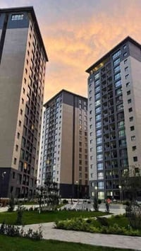 ❣️شقة للبيع في مجمع النسيم🏢  ▫️المساحة 191م📐 ▫️طابق 3👍🏻 ▫️غرف نوم 3🛏️ ...