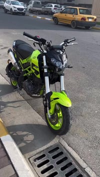 للبيع دراجة بنلي 135cc دراجه رقم بغداد سنويه مستلم لوحات دافع فلوسه بس...