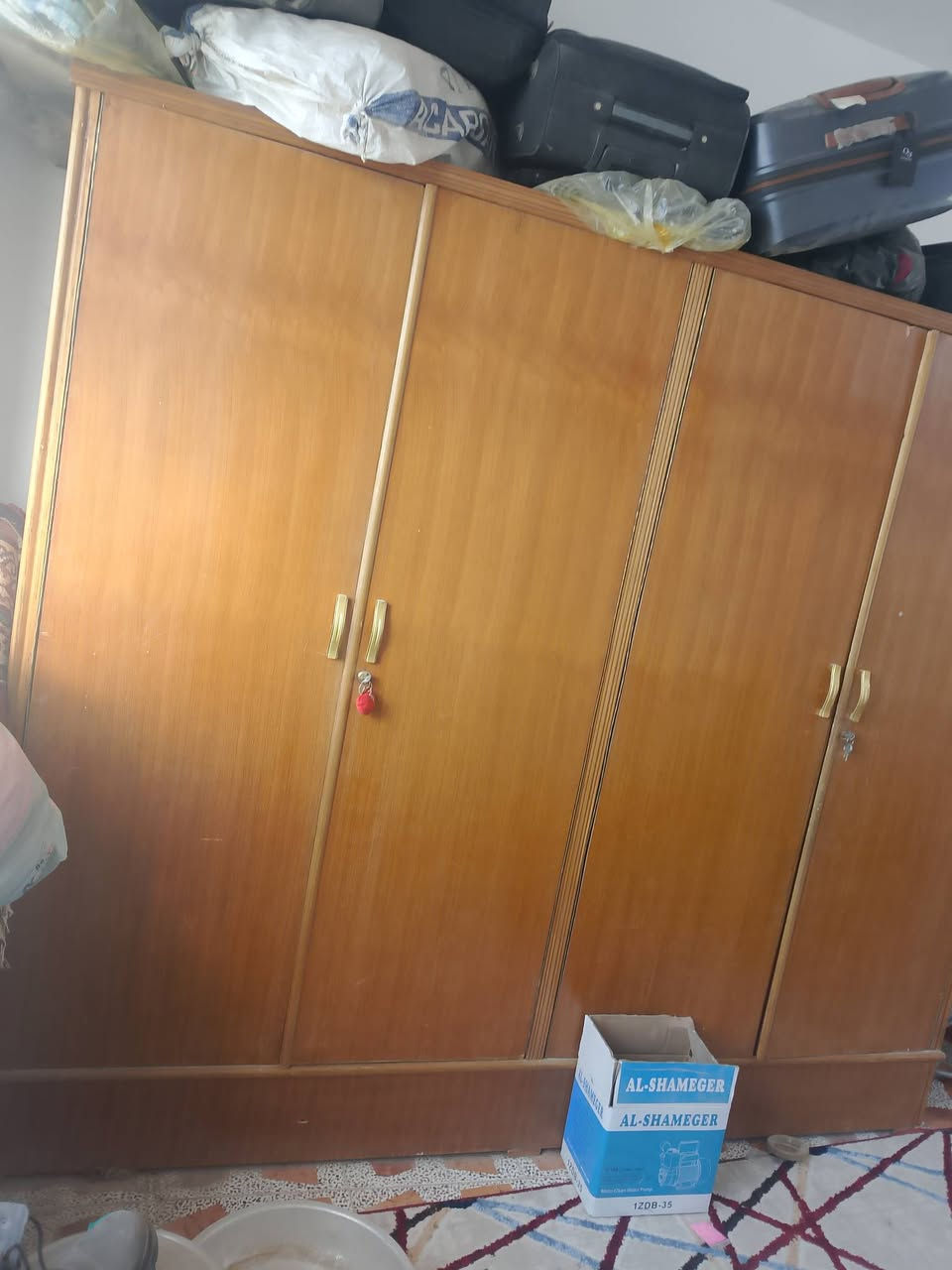 للبيع شلع قلع اسعار نفس بيت مو يمي اني مجرد انشر واعتقد اسعارهن مناسبه


**إذا كنت صاحب هذا الإعلان وتريد حذفه لأي سبب، رجاءا أرسل رسالة إلى الدعم الفني**
