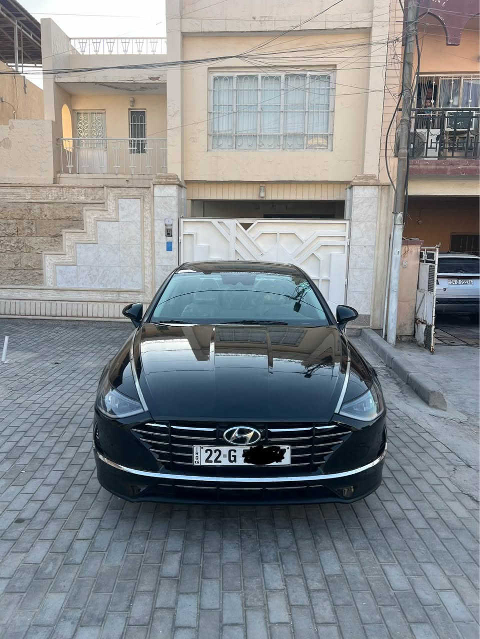 سلام عليكم سونتا مديل 2021 وارد امريكي حادثه جداا بسيط فقط بنيد نفسه مصلح لغود شواصي كفاله حته العرضانيه كفاله بدون ايرباك وبيه مكان واحد بارد وباقي السياره كفاله السياره مكينه وكير وحداديه وتبريد مكفولات على وضع الشركه السياره  جديده كلش ماشيه 66 حيقيقي تراي زيرو شرط موصفات السياره نص فول 
مكينه 2500 تنفس طبيعي
السياره رقم اربيل ابسم شركه تحويل او وكاله حاضر سنويه تنتهي 2028 
مكاني البصره📍
الاستفسار *********** البصرة, العراق
