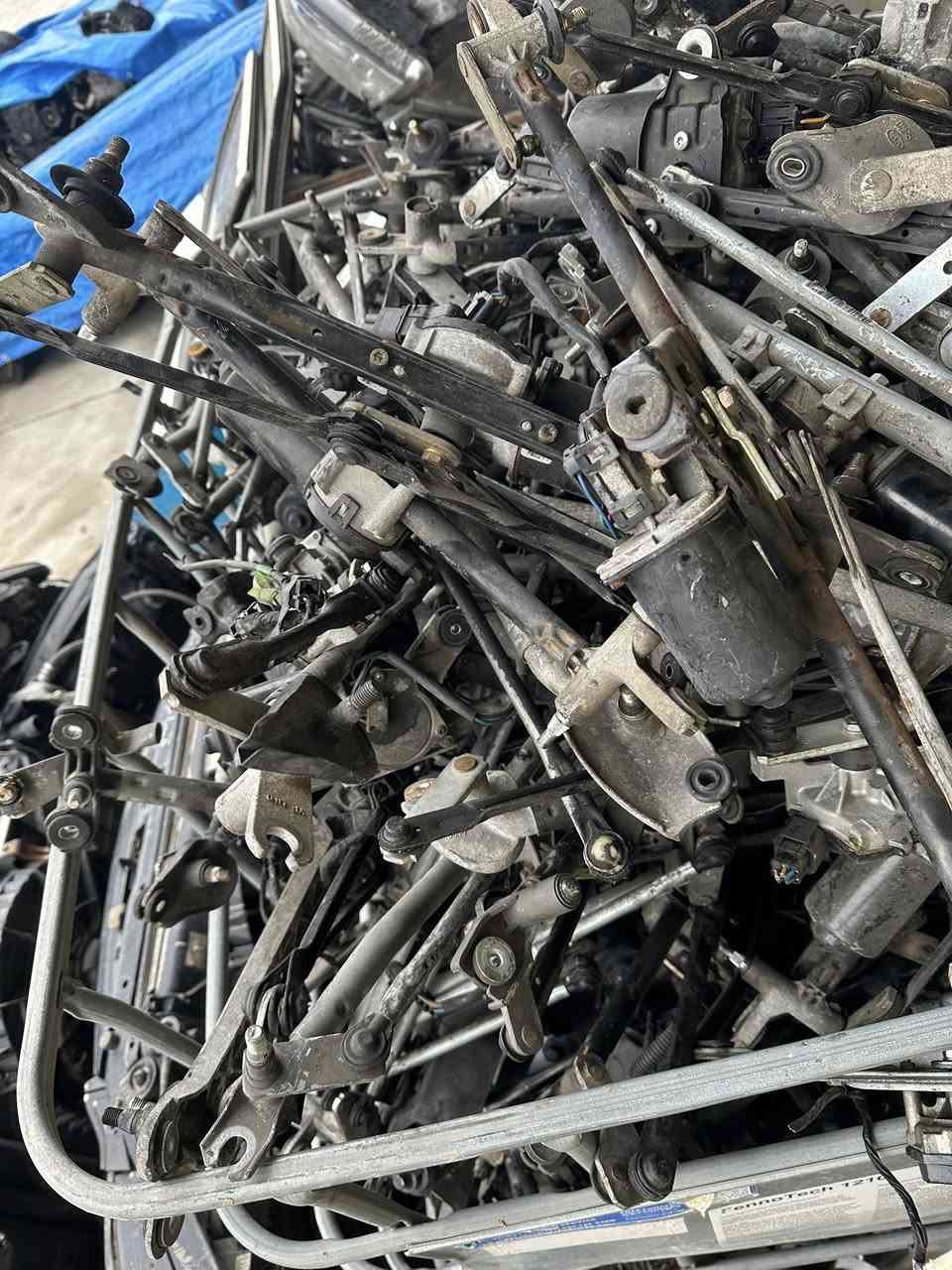 ماطور ماسحه جمله مشكله عدد200 قطعه رقم وتساب ***********
