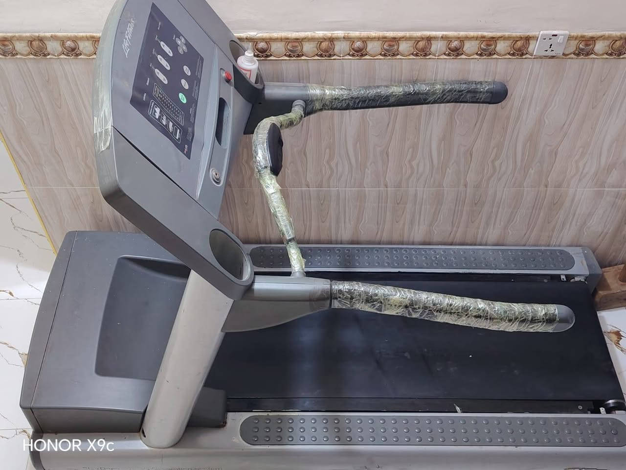 جهاز ركض للبيع
للاستفسار *********** واتساب فقط
