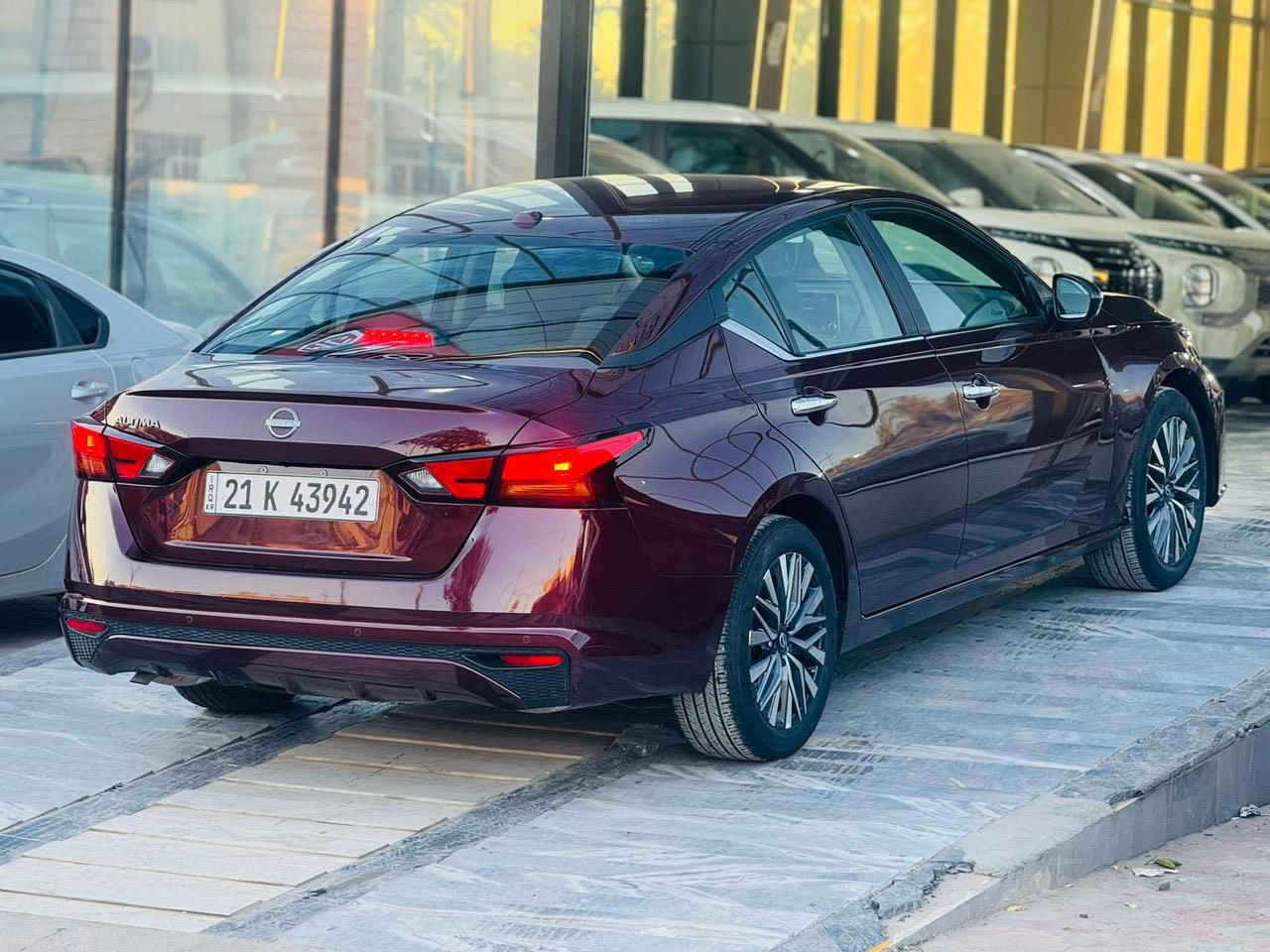 السلام عليكم اخوان 
التيما  SV2025 للبيع فقط
 الزيرو 2000mil
السعر 158$
صور ظرر مرفقه مع صور
للاستفسار ***********
 سونار مرفقه
كشنات كهرباء
لايتات زنون 
رادار امامي خلفي 
توقف ذاتي 
حساس خلفي 
 تحكم استيرن
شاشه وسط
كامره
وثبيت سرعه 
مانع انزلاق 
رقم سليمانيه جديد
سنويه لحد 2029
شرط تحويل او وكاله و غرامه 
تحويل مباشر 
عنوان ديالي خانقين ✅
