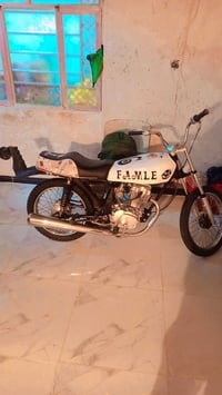 دراجه كير مديل 25 دراجه نضيفه وحلوه مامفتوحه مامتواجد عل نت  078800651...