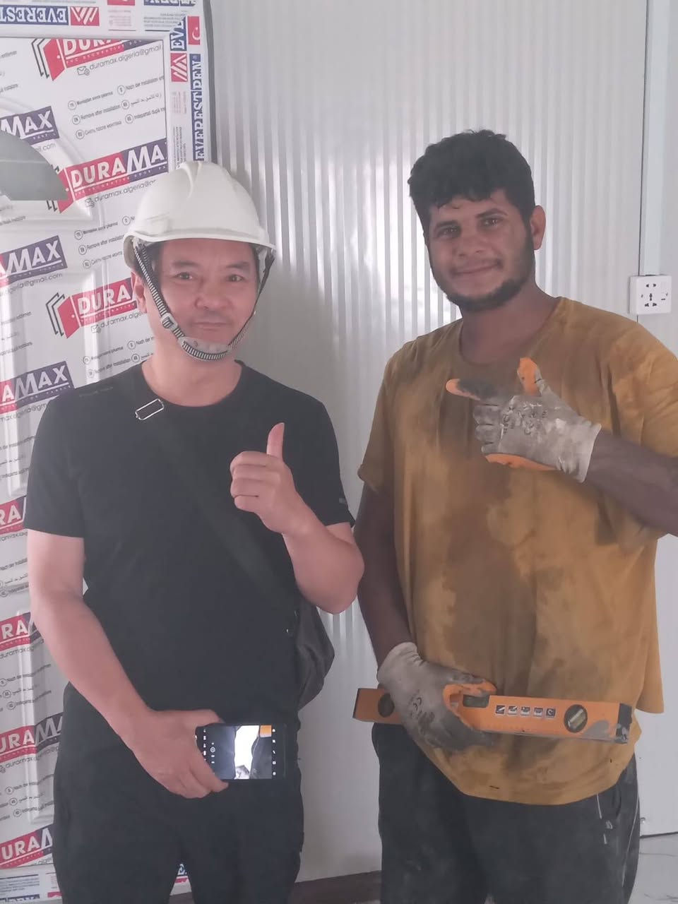 ألسلام عليكم
كادر سيراميك ومرمر ارضي وجدار شقل هندسي 100٪100 أسعار مناسبه جدن اتصل ونرضيك بسعر

***********
