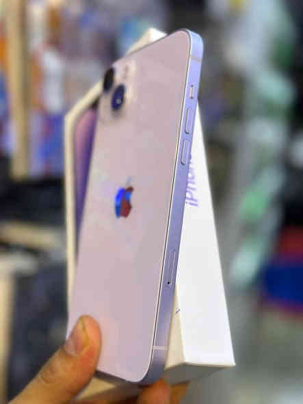 ايفون 14 بلص
شرق اوسط بلادي 
نضافه ٩٥٪؜ 
بطاريه ٨٦ 
كارتون ويا 
مكان الشعب 
600 اومراوس 
***********
