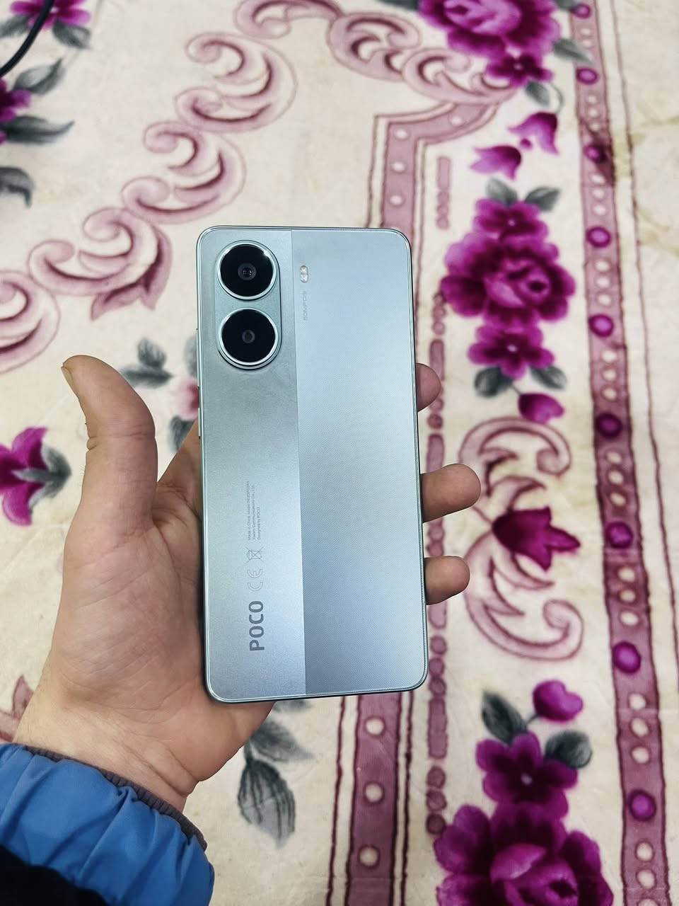 سلام عليكم
تلفون بوكو اكس 7 برو 

ذاكرة 512 رام 12 

كاملً الملحقات

نظيف مابيه اي مشكلة 

مع نسبة بطاريةً99‎%‎ 

السعر 350 ألف قفل

للتواصل ***********
