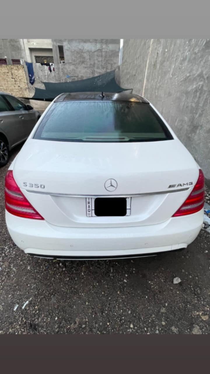 Mercedes Benz S class 
السيارة وارد خليجي استيراد شركة باجگير   S 350 
موديل 2011
عداد الكيلو متر 175الف حقيقي 
كير مكينة صدر كهربائيات كفالة بيهة مكانين صبغ كد شبر
ويل كب 19 تو سايز AMG مع طخم اطارات انتاج 25 
مواصفات السيارة معروفة
السعر 265 ورقة للبيع او مراوس حسب القناعة
للاستفسار الاتصال ع الرقم ***********
