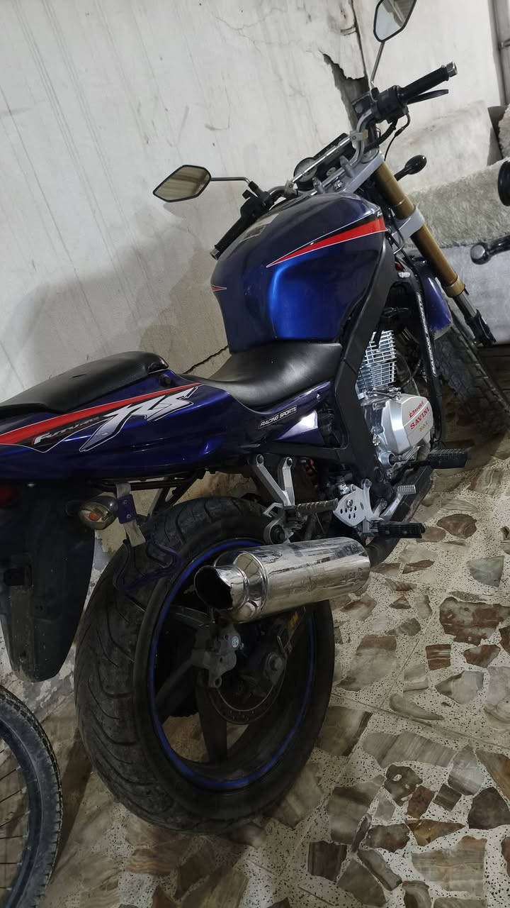 السلام عليكم ماطور للبيع هايسونج ماناقص شيء شغال شرط محور محرك سافين 25 سعر 6$واتساب ***********📍الموقع اربيل قشتابه
