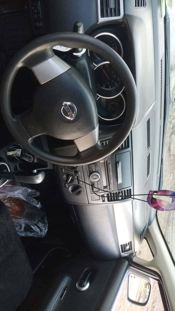 نیسان ڤێرسا سکل تیدا 
نیسان ڤێرسا ٢٠١٢
ڕەنگ : نەوتی 
١٢١ هەزار ڕۆیوە 
مەکینە : ١.٨ بیلادی 
سەیارەیەکی زۆر بێ مەسروف 
یەک پارچە و نیو سبوغە 
سەنەوی تازەیە 
بە ناوی خۆمانەوەیە 
بۆ زانیاری زیاتر ر.ق (***********)
سعر ٩٥ گەڵاو مەعامەلە السليمانية, العراق
