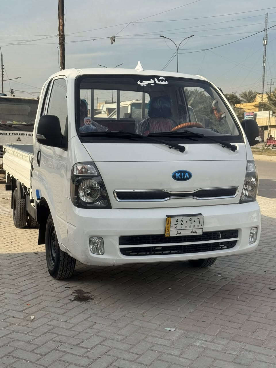 كيه موديل 2018سياره مكفوله من الضربه والصبغ  مكفوله مكينه كير اكسل شواصي حداديه سنويه لغايه 2028السعر 128 وبيه مجال العنوان بغداد الرقم لل ستفسار ***********
