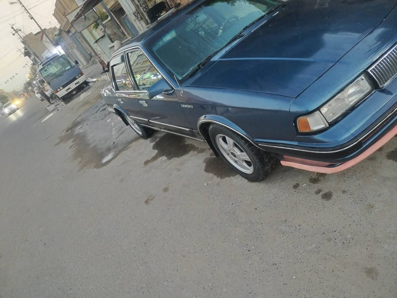 سلام عليكم اولدز سياره جاهزه موديل ٩٢ سنويه لل ٢٧ امداور ثاني يوم *********** مكاني كربلاء الحر السعر ٢٧ اوبيه مجال
