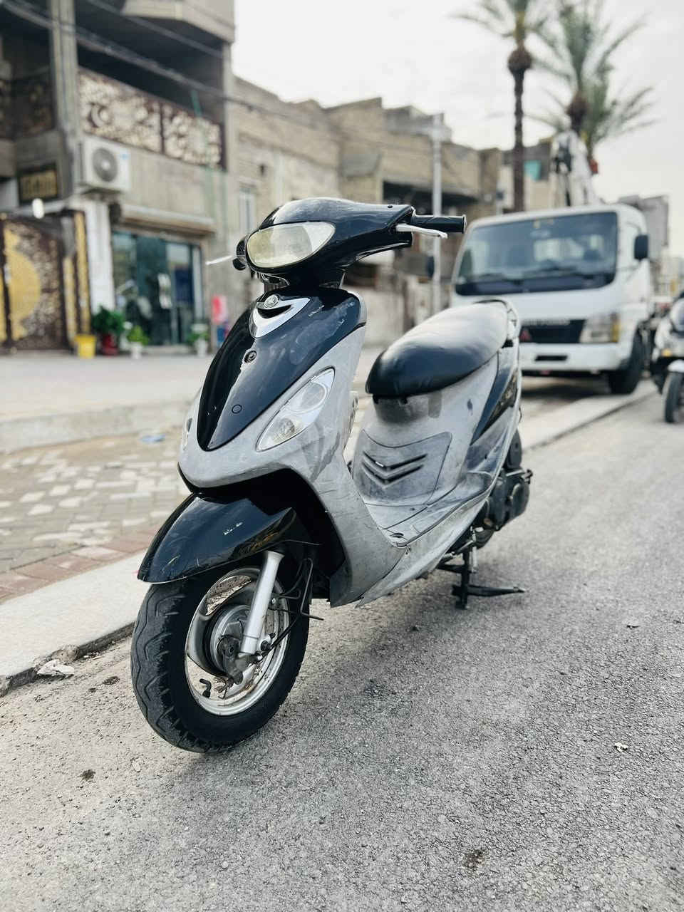 سلام عليكم ماكس منغولي لبيع دراجه دراجه نازله صاله 7اشهر 
خير من الله نكره بكل وقت مبدل بيه بس كازكيت مكاني بغداد مدينت صدر بلورفلي قرب النوار رقم ***********
