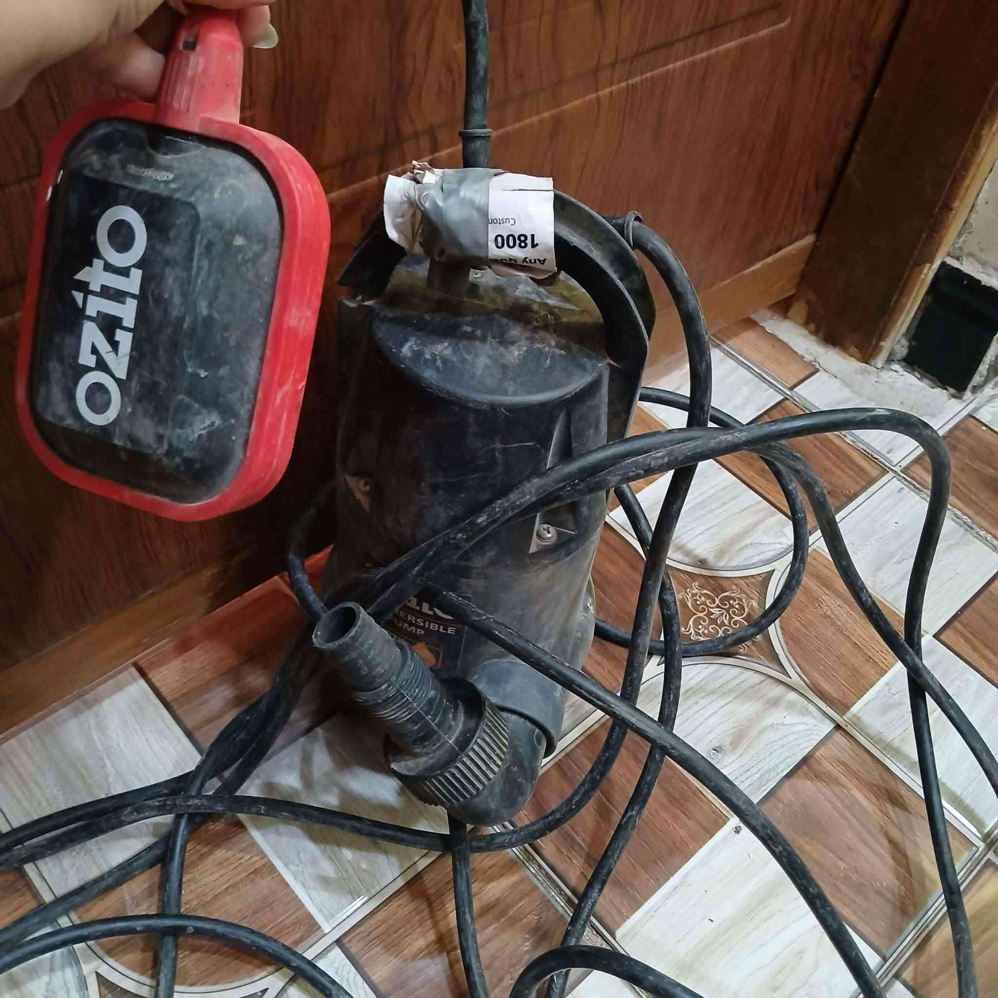 غراض للبيع


**إذا كنت صاحب هذا الإعلان وتريد حذفه لأي سبب، رجاءا أرسل رسالة إلى الدعم الفني**