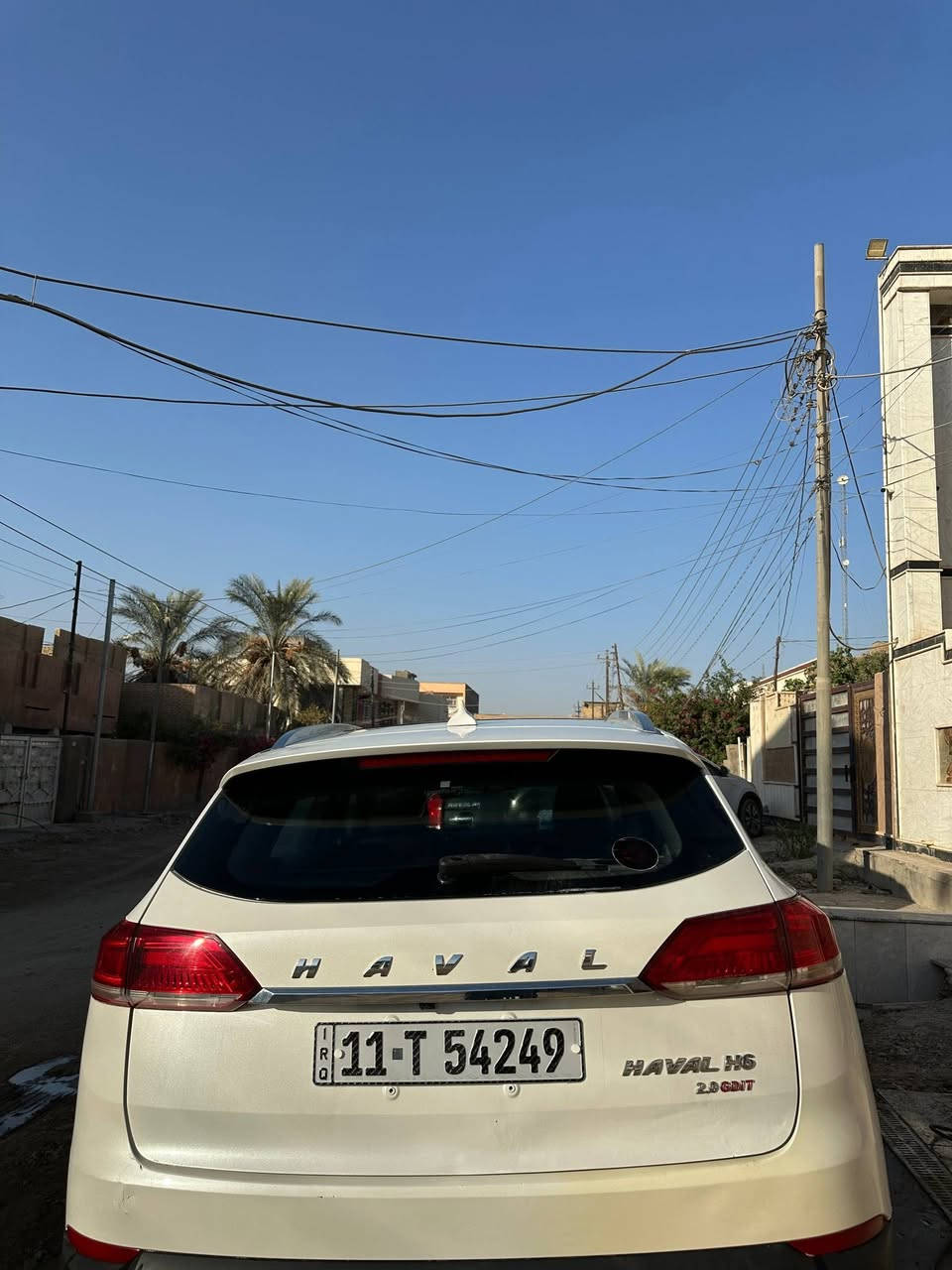 Haval H6 2019
بغداد / إنكليزي  
فول مواصفات / أعلى فئة

محرك 2000 GDiT تيربو  
ممشى 68 الف كيلو متر 

مواصفات كاملة:  
بانوراما — جلد جوزي — مقاعد كهربائي ذاكرة + تدفئة — كامرات 360 — حساسات أمامي وخلفي — نقطة عمياء — بصمة ودخول ذكي — شاشة كبيرة — كروز كنترول — ستيرن حراري — وضعيات قيادة

السعر: 135 ورقة


**إذا كنت صاحب هذا الإعلان وتريد حذفه لأي سبب، رجاءا أرسل رسالة إلى الدعم الفني**
