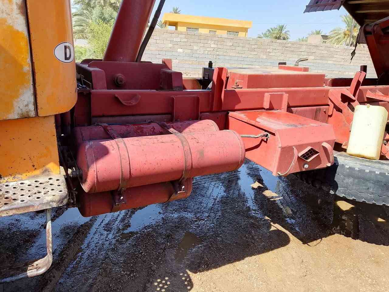 اقجم البيع موديل 81بلاديه 
***********
