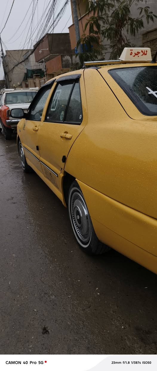 السلام عليكم كوين للبيع
كير ومحرك يارس شرط لانفخ ولاصرف 
طخم تاير جديد 
غرفه مدوشمه جديد 
تبريد وتدفئه كله شغال
مصبوغه جديد 
عليها هيئه 534 عل مشتري
سياره كامله شغل وطلع ع الشارع مانقصها ربع 
السعر 38وبيها مجال حك الجيه
***********
