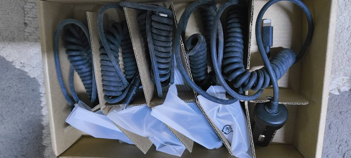 السلام عليكم
شاحن ايفون مال سياره قطع اصليه 5 قطع


**إذا كنت صاحب هذا الإعلان وتريد حذفه لأي سبب، رجاءا أرسل رسالة إلى الدعم الفني**