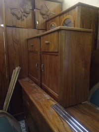 غرفة للبيع • نظيفه • مستعجل