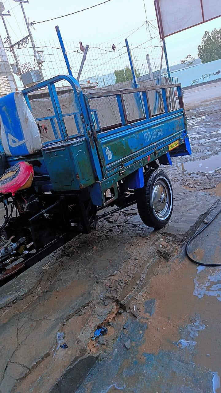 السلام عليكم ستوته للبيع مديل ١٩ أوراق واحد ونص.        ***********
