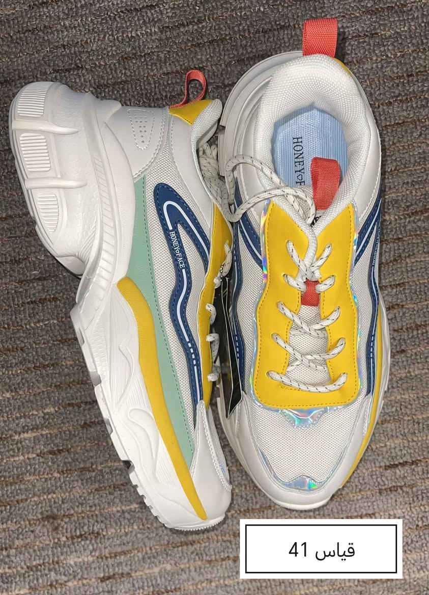 جديد 🔥
ترانشوز شبابي رياضي👟
كوالتي ممتازة جدًا ✨
راحة، ستايل، وتحمل عالي 💪
عنوان كوت يوجد توصيل 🛵
لجميع المحافظات 🇮🇶
رقم الهاتف+واتساب
***********📞
 *********** 📞
