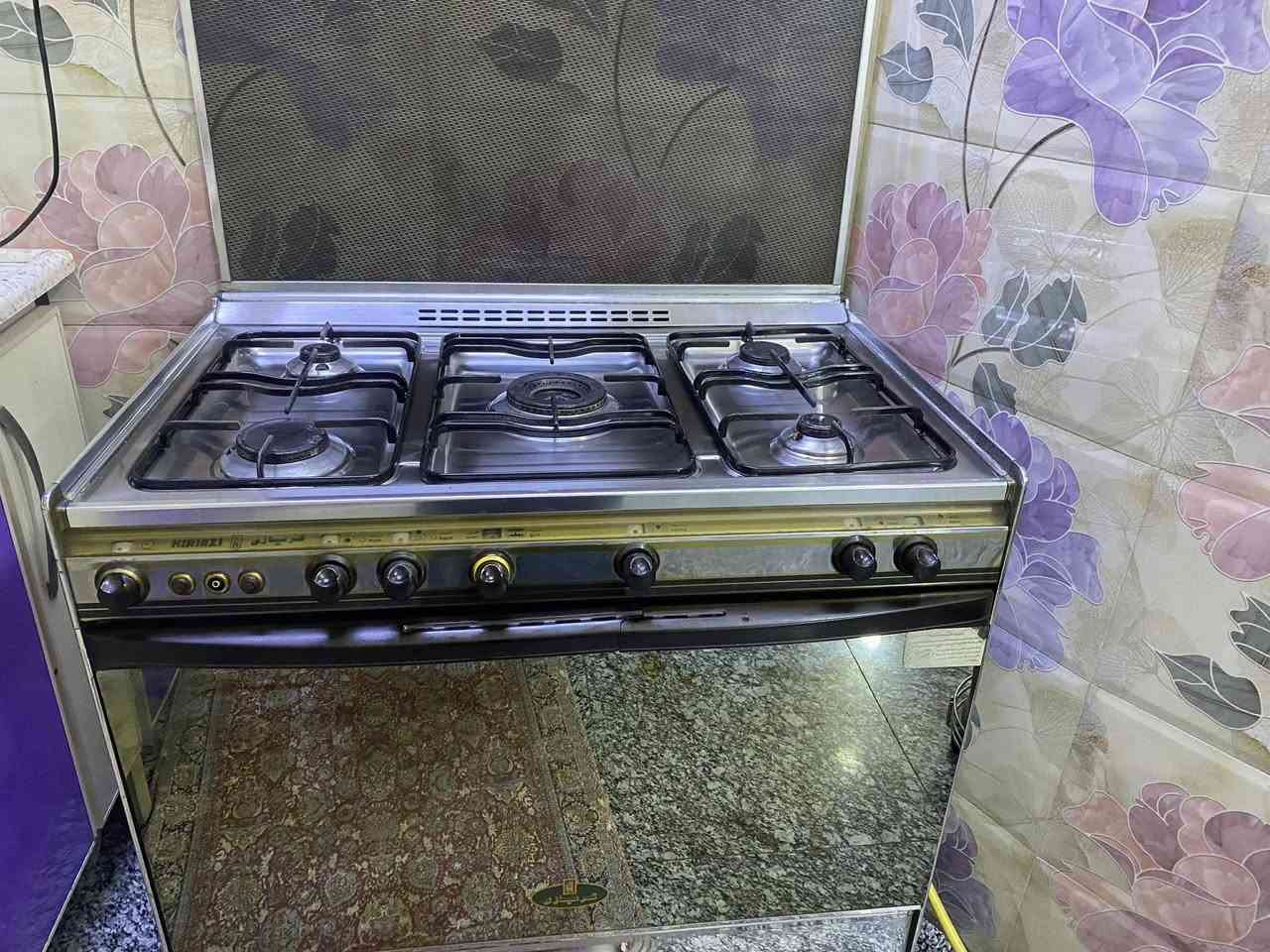 طباخ كريازي نضيف كلش اخو جديد تكمه باب اول ب٢٥٠ وبيه مجال بسيط


**إذا كنت صاحب هذا الإعلان وتريد حذفه لأي سبب، رجاءا أرسل رسالة إلى الدعم الفني**