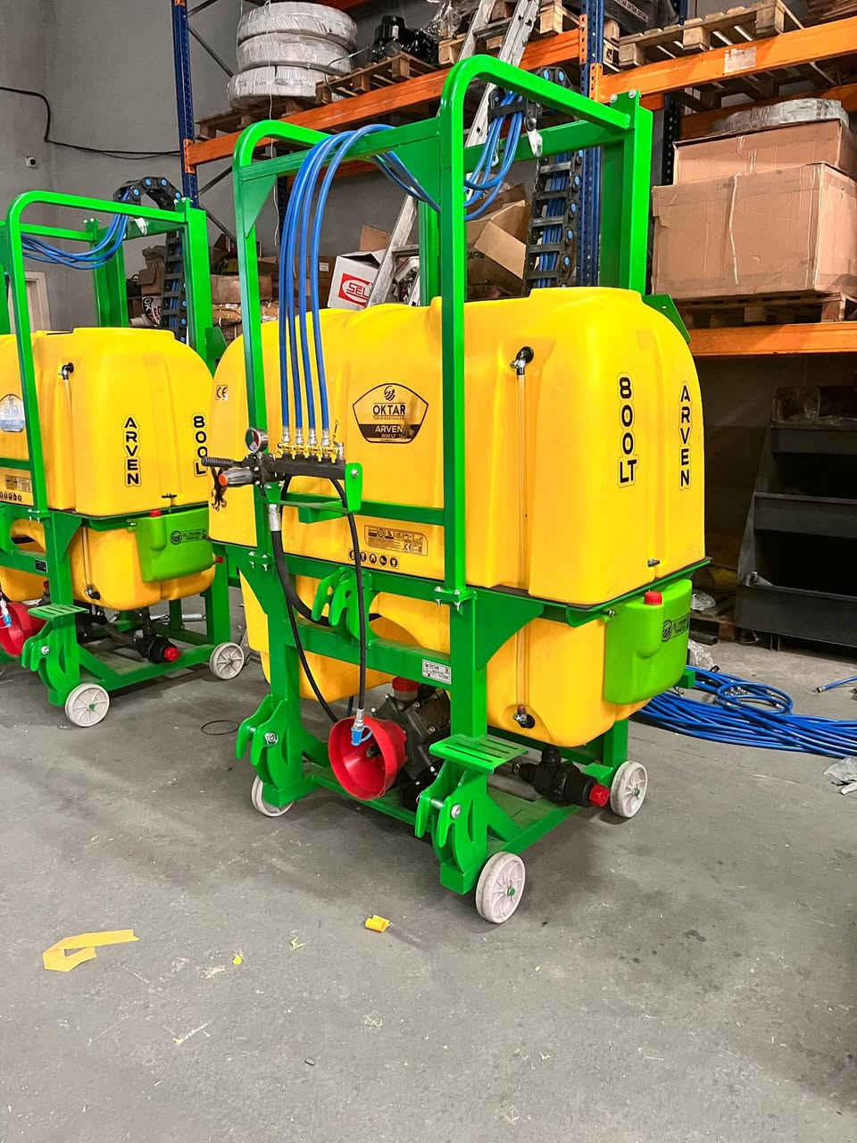 ***********
***********
