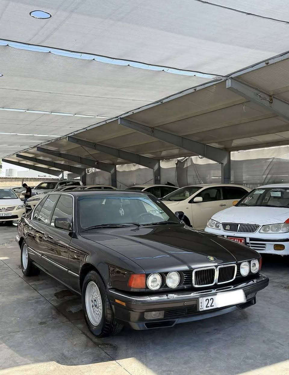 بیئێم 740مۆدێل1993 گێڕ ئۆتۆماتیک کامل بۆیاخ لەسەر ساخی گێڕ و مەکینە و تەبرید سارد 🥶 و گەرم بەشەرت کوشن و گاعی بیلاد کوشن کارەبای و هیتەر گێچ 300سەیارەکە کامل مەسرەفە بەشەرت لەسەردەقی بیلادی ماوەتەوە لەدەعامی پێشەوە بۆ دەعامی دواوە بەشەرت 250مەسرەفی تیانیە لەرەسمەکان جوانتر نەبوو نەتەوێت سەنەوی هەتا2031تازەیە هەزەی هەتا2027تازەیە ماڵی دۆستە بۆ نوقسانه مەگەڕێ شوێن سلێمانی سعر/70گەڵاو معامەلەژم/***********
