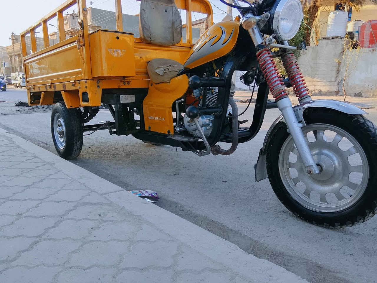 ستوته سوبر امتيار اوراق موديل 2021 اكسن الطش تواير جوبلس  سلف كهرباء شغاله  شاصي مكفول كفاله عامه. ستوته كامله السعر مليون وسبيعه بيه مجال قليل. عنوان البصره زبير الرقم ***********
