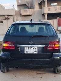لبيع سيارة مارسدس 2008 رقم اربيل،بيها،عطل،في،الكير حيانن يضهر اثناء ال...