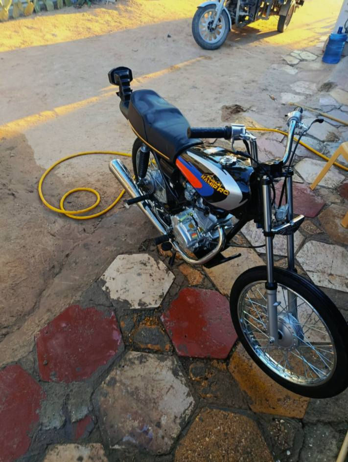 ماطور للبيع تعمير 26اوراق اصولي تعمير كله اصلي محرك سيجي نامه شاصي 14ماطور ماعيزز سعر 900بيه مجال قليل هذ رقمي موجود ***********
