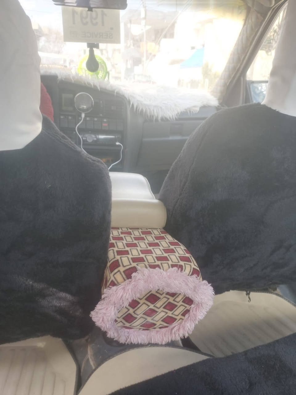 سلام عليكم شباب عدي هاي لوميكه لبيع سعره 25 شرط تحويل راعيه بكركوك بل ممدوده *********** هاذه رقمي
