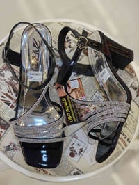 النسيم مول • أحذية • حقائب