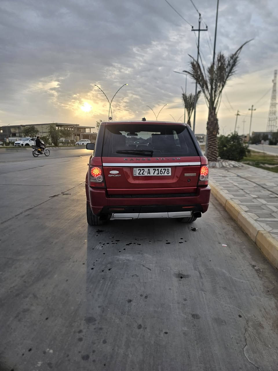 رانج ٢٠٠٨ محدث ٢٠١٣  رقم اربيل تريد تحويل تريد وكاله سياره حيل حلوه نضيفه بيه قطعتين رش  فقط  ودعاميات اثر تحديث همات مصبوغات سياره جهازه فول واحد عله واحد سياره وين ميعجبك اطلع بيه كلشي شغال بيه مابيه اي نقص  سياره مكانخ واسط مركز محافظه السعر ٩٥ بيع مستعجل بيه مجال قليل  للاستفسار اتصل ***********
