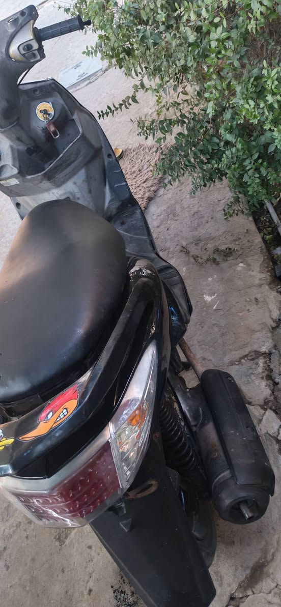 سكنس للبيع بيهه نواقص بصيطه ولاستيك ولف  ***********
