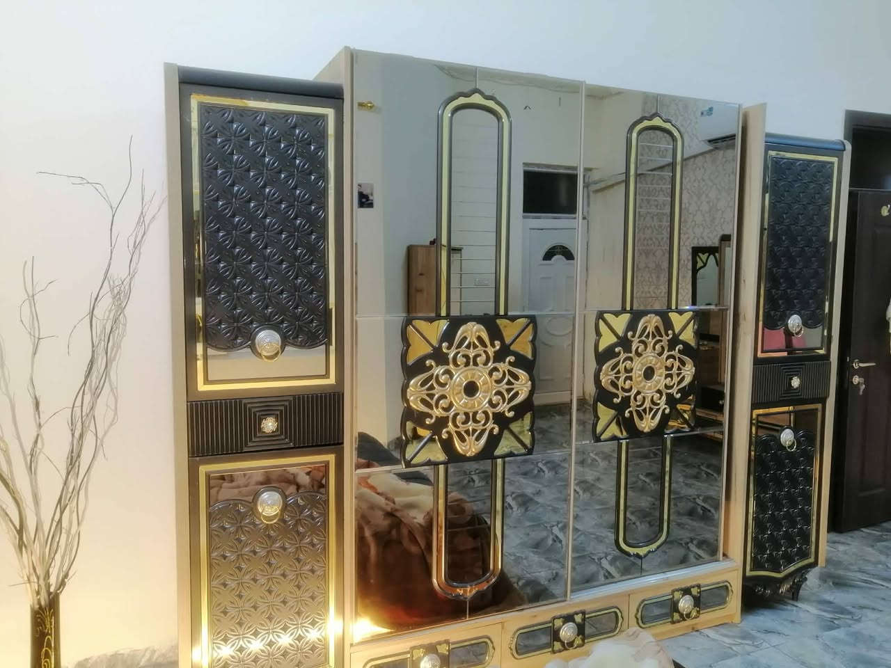 للبيع غرفه فخمه مستعجله عليها


**إذا كنت صاحب هذا الإعلان وتريد حذفه لأي سبب، رجاءا أرسل رسالة إلى الدعم الفني**