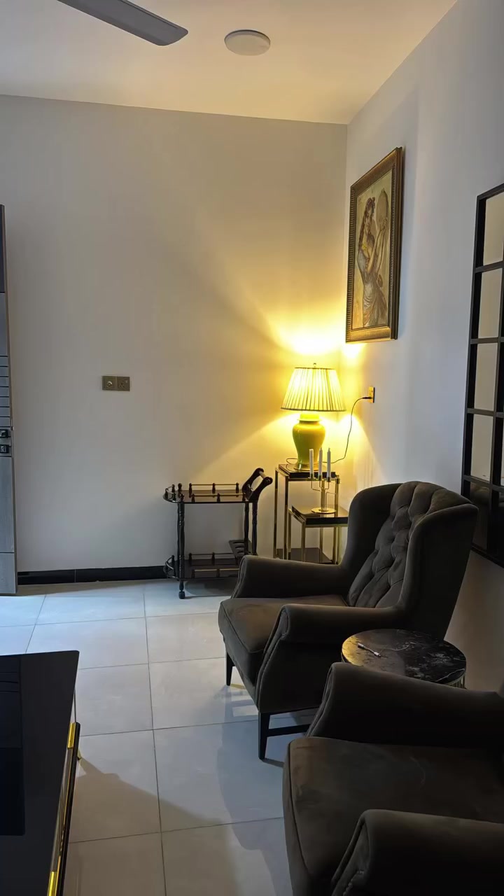 🔱 تحية طيبة ❤️‍🔥
✨ شقق للايجار مؤثثة 🏡
📍اليرموك - محله 610
غرفة نوم عدد 2 - صالة 
مطبخ - منور - صحيات 
مناسبة لـ (عوائل – موظفين – مغتربين)
💰للايجار الشهري 1100$ دولار 
📲للتواصل ع الأرقام ⚓️
***********
***********
 رمز ✅ البحث 93 متواجدين ع الواتساب 
✨نستقبل جميع العروض الطلبات العقارية ✨
#اليرموك #شقة_مفروشة #عقارات #عقار #للايجار
