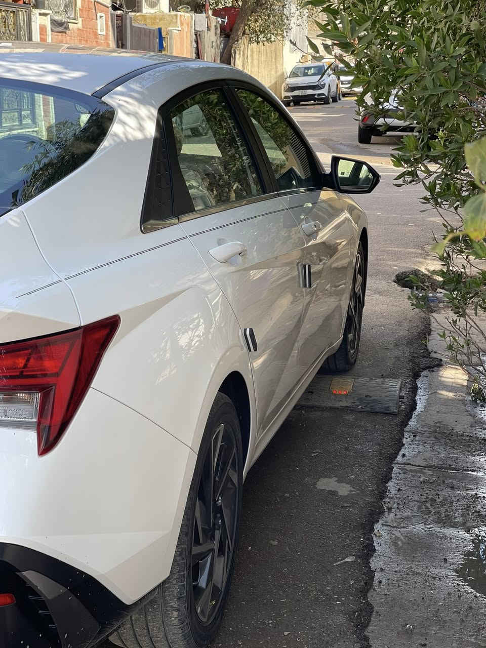 سلام عليكم للبيع النترا موديل 2024
النترا موديل 2024 وارد امريكي 

حادثها تبديل جاملغ فقط البنيد نفسه مصلح صور السونار والحادث موجودة بل منشور 

ماشيه 70 الف 

السيارة بأسمي 

السيارة فول مواصفات عدا الكشنات مو جلد 

السعر 178 وبيها مجال

الاتصال ***********
