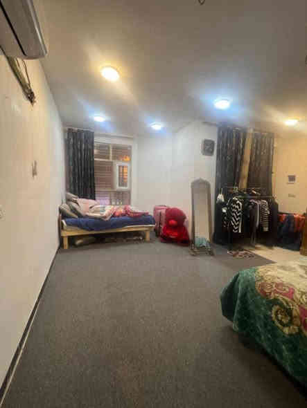 للبيع … ويرهم مراوس
 دار  125 متر طابو صرف
حي ميسان قطاع 84 الشريط .. شارع 10 تبليط

بناء كوكريت مسلح ….. طابق ونص

الاول / غرفة وصالة واستقبال ومطبخ ومكشوفة
وصحيات داخلية وخارجية وطارمة

الثاني / غرفة وصالة

السعر 175 مع المجال.....A

للأستفسار *********** واتساب أيضاً موجود
