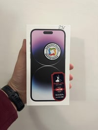 للبيع iPhone 14 Pro Max – لون بنفسجي (Deep Purple)   السعة: 256GB  نسب...