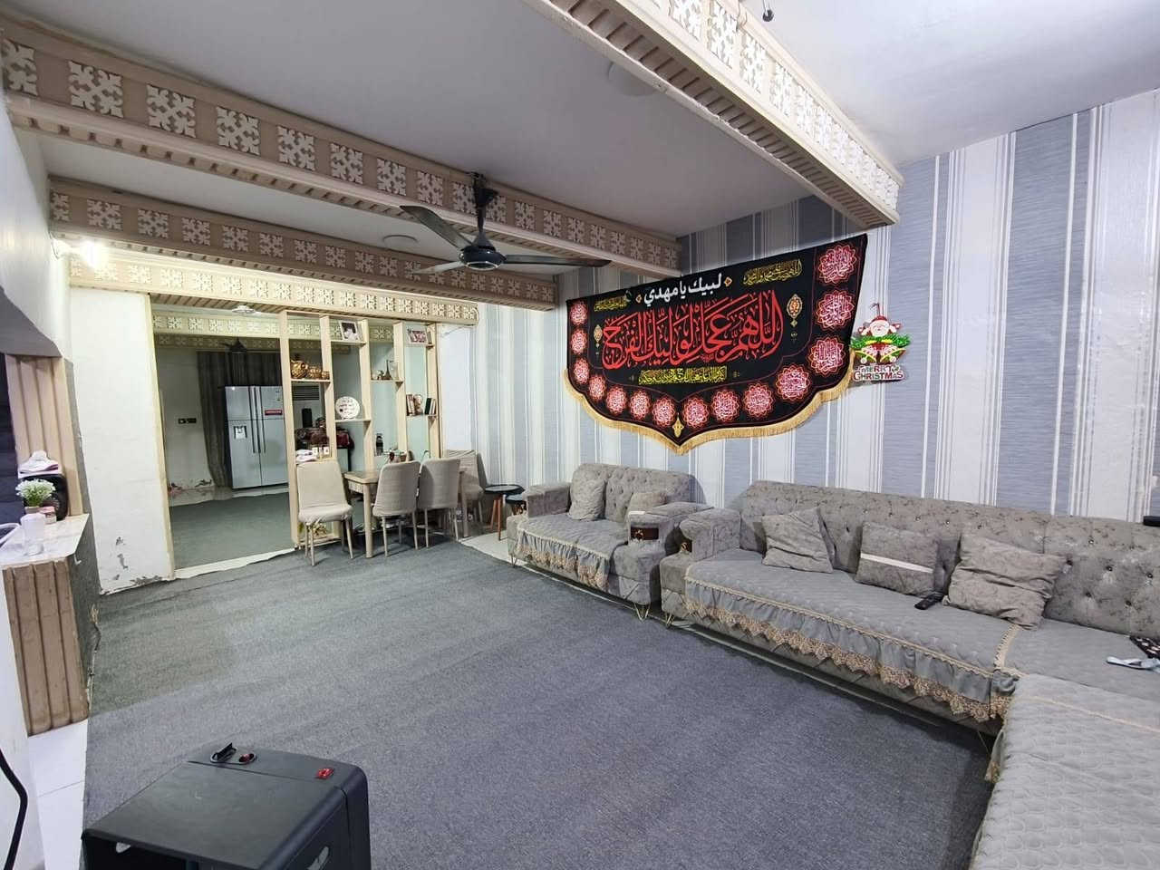 🫧✨مشتمل 120م شارع 12م بالضباط ✨🫧

🫧✨رقم الاعلان ((94))✨🫧

◽المنطقة : ((الضباط))

🫧نوع العقار: ((مشتمل))

◽المساحة: ((120م))

🫧الوجه: ((6م))

◽النزال: ((20م))

🫧عرض الشارع : ((12م))

◽حالة البناء :  ((مرمم حديث))

🫧تفاصيل البناء : ((طابقين))

✨الطابق الأول يتكون من استقبال وهول ومطبخ وغرف نوم عدد (1) وصحيات

✨الطابق الثاني يتكون من غرف نوم عدد (1) 

◽اقرب نقطة دالة : ((جامع الامام علي عليه السلام))
 
✨و لمزيد من التفاصيل يرجى التعليق (((ب تم)))

✨او الاتصال ***********

✨او زياره مقرنا الكائن في داموك طشاش قرب الاسعاف الفوري
