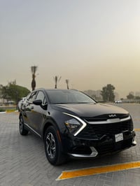 سبورتج البيع موديل 2023 حادث جانبي بابتين فقط جهت السايق بدون دواخل اي...