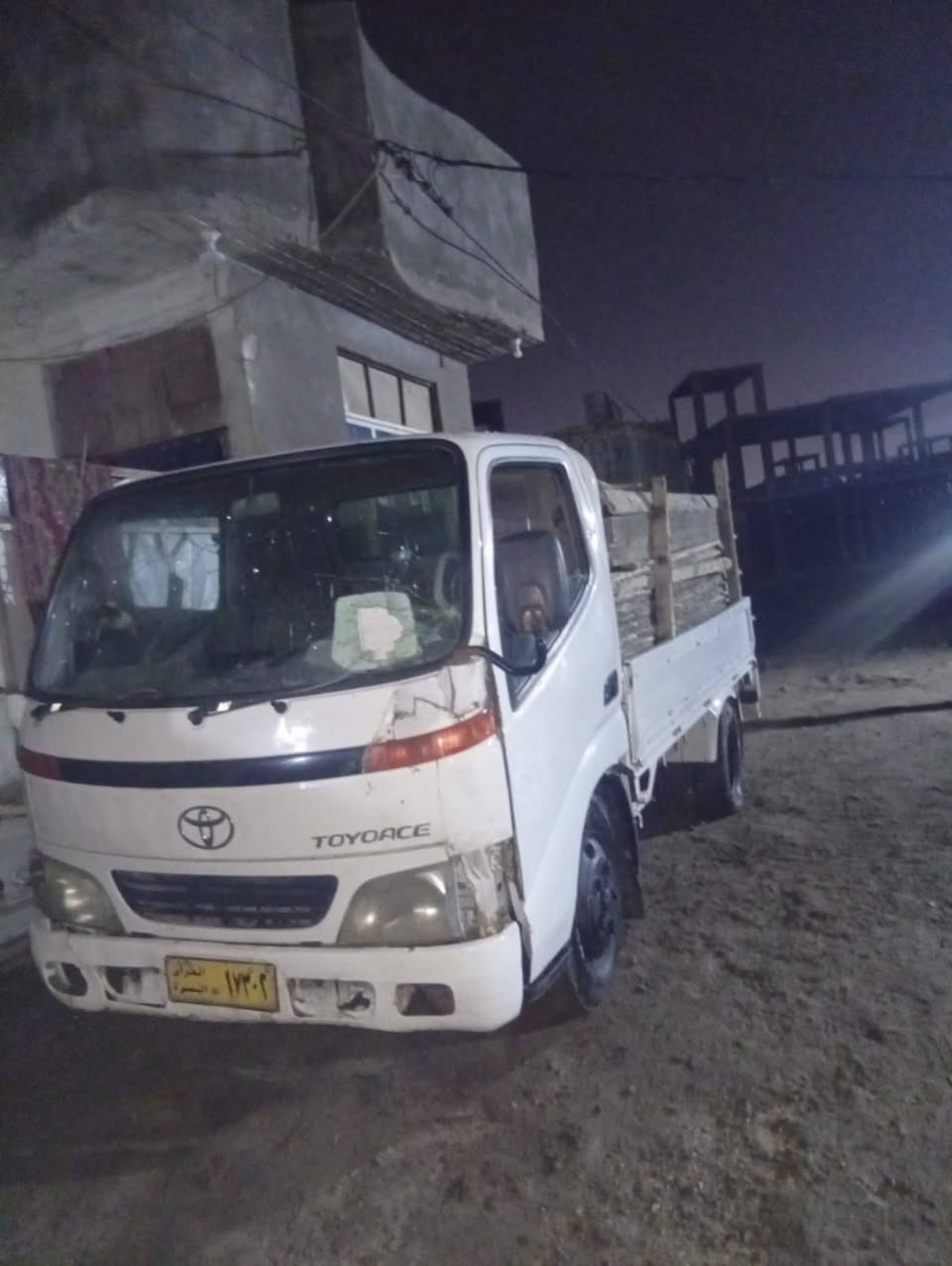 *********** سلام عليكم سياره بكبر كيه فحل
سياره حلو وجديده 
مكينه وكير مال بنكو 
رقم بصره راعيه موجود يريد تحويل 

كشر نضيف سياره مال جناي 
تفيد أهل الغاز 
مكاني ناصريه 
سعر 40 وبيه مجال
